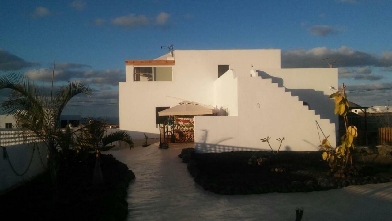 Ferienwohnung Alma En El Mar Tinajo Exterior foto