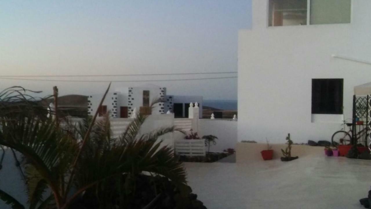 Ferienwohnung Alma En El Mar Tinajo Exterior foto