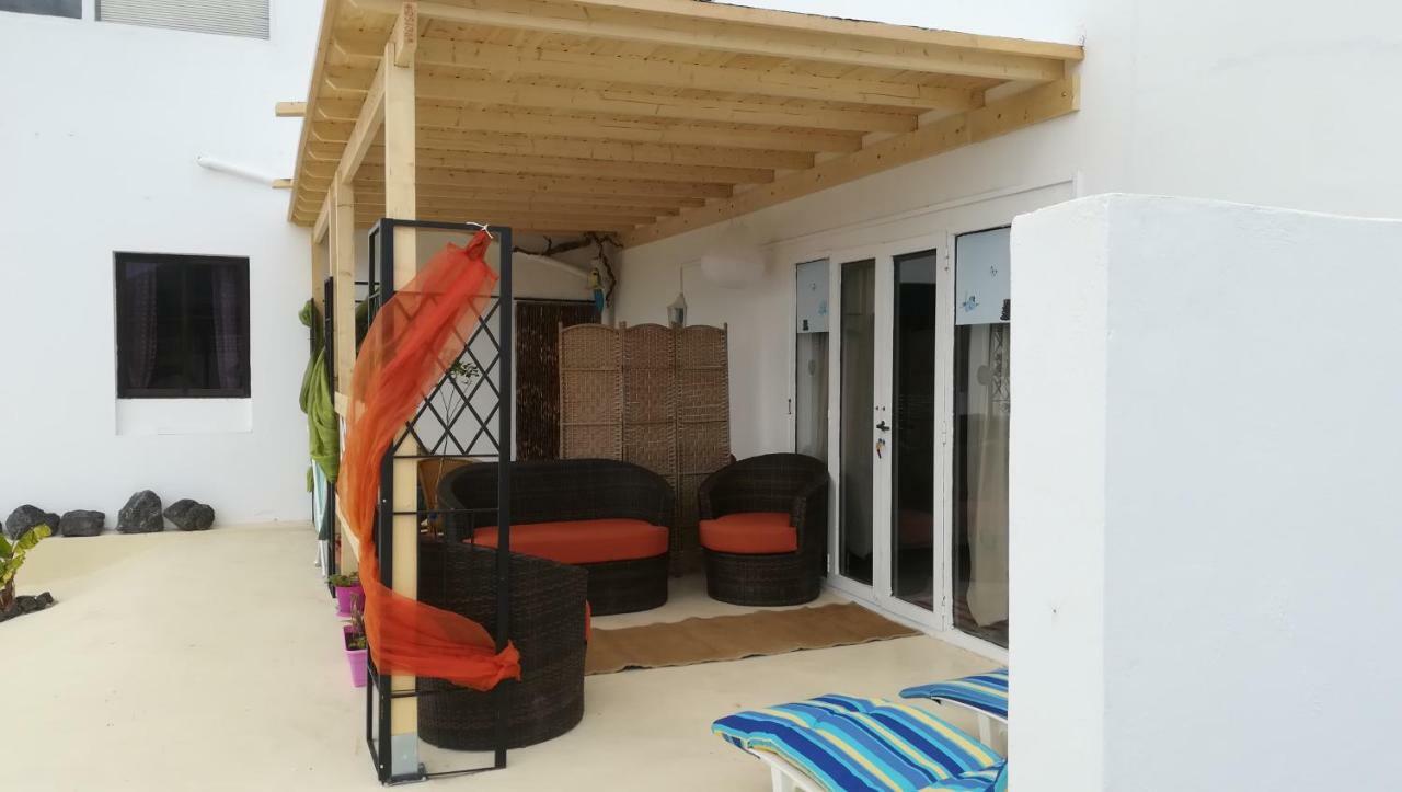 Ferienwohnung Alma En El Mar Tinajo Exterior foto